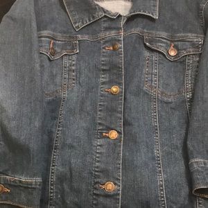 Blue denim size 3x jacket. 26/28, 3/4 sleeve